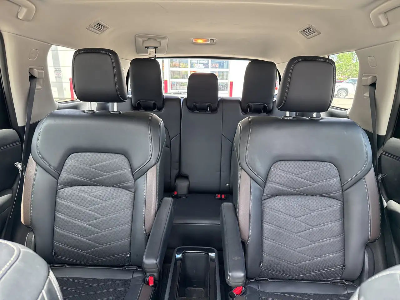 Nissan Pathfinder photo Nissan Pathfinder