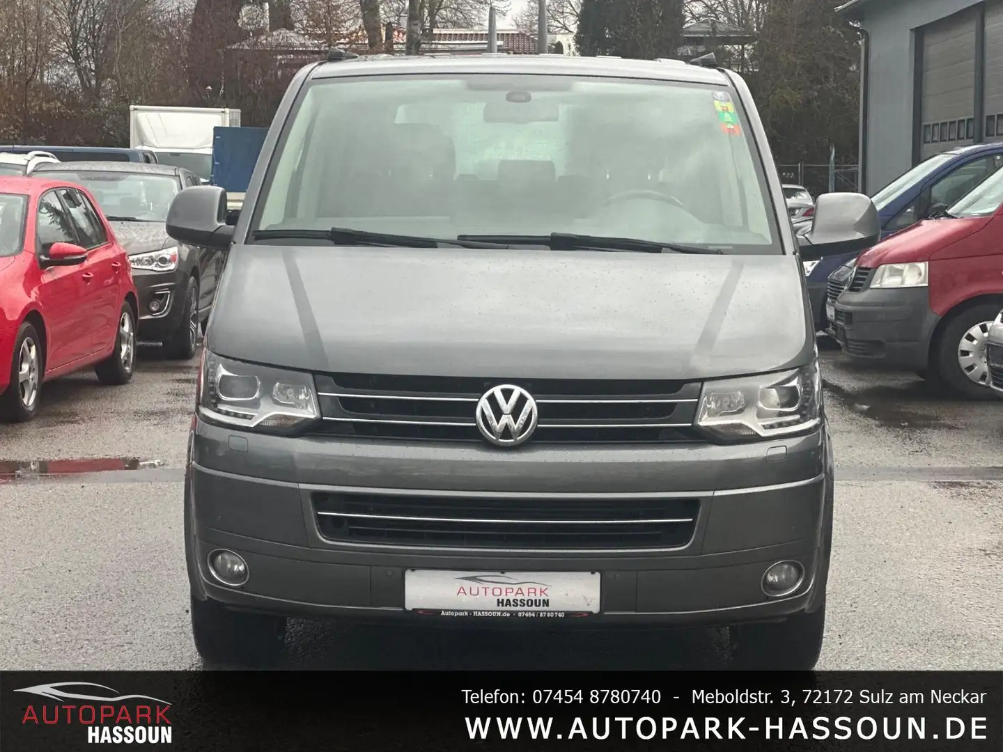 Volkswagen T5 Transporter T5 Transporte Multivan Highline TÜV 07/26 Bi-Xenon Gris - 2