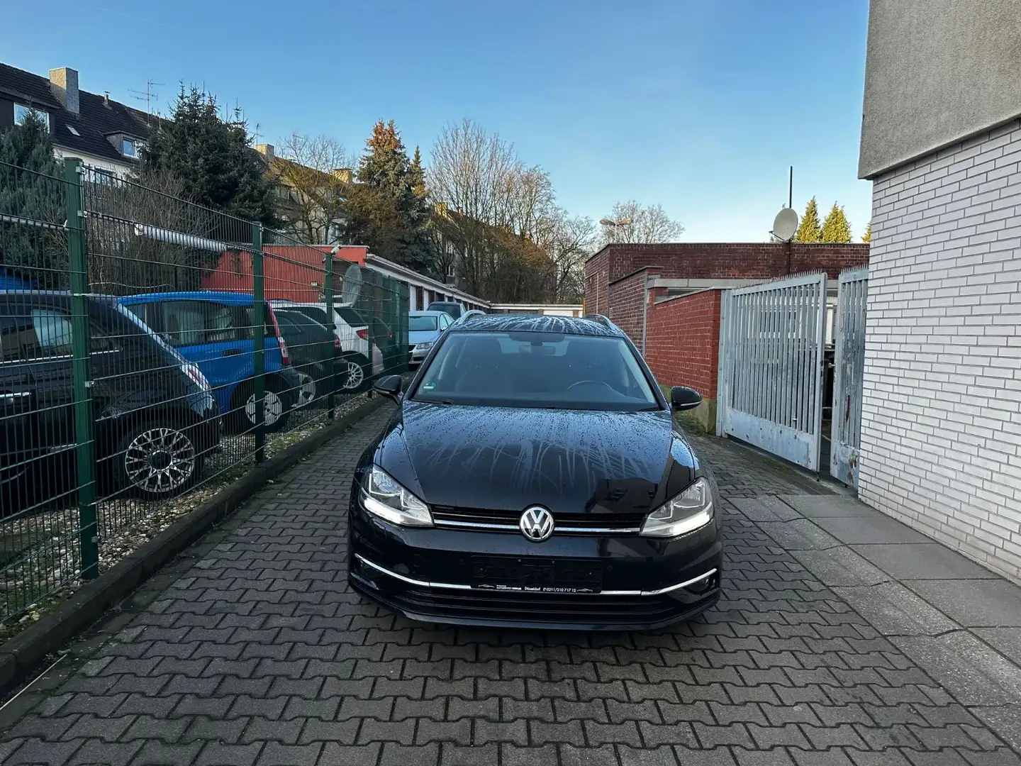 Volkswagen Golf VII Variant Join Start-Stopp TÜV NEU*AHK Schwarz - 2