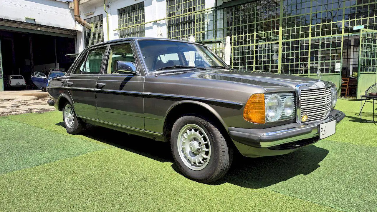 Mercedes-Benz 240 D W123 – SUMMER PRICE, foto 6