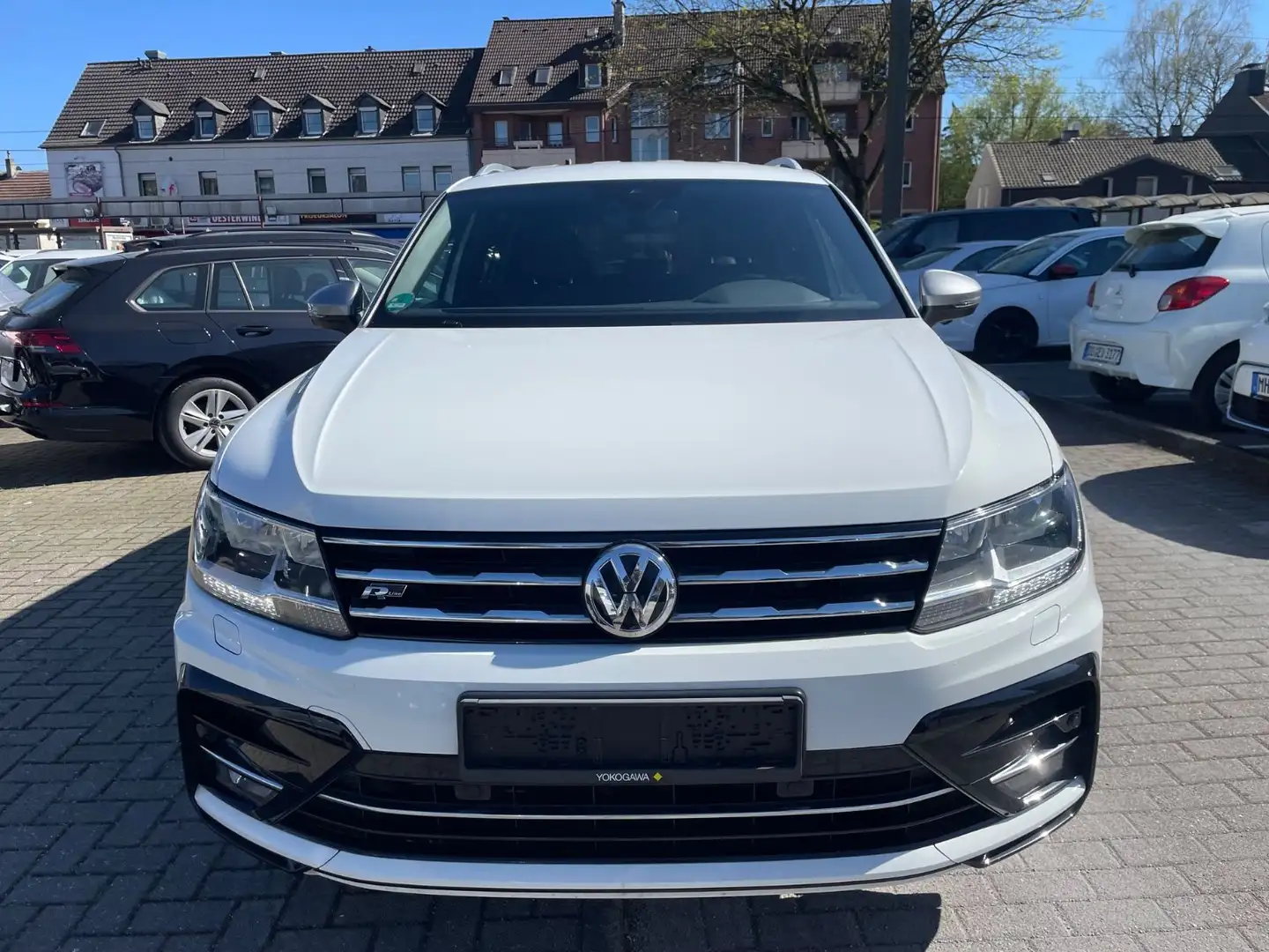 Volkswagen Tiguan Allspace R-Line DSG AHK Kamera ACC APP 1H Blanc - 1