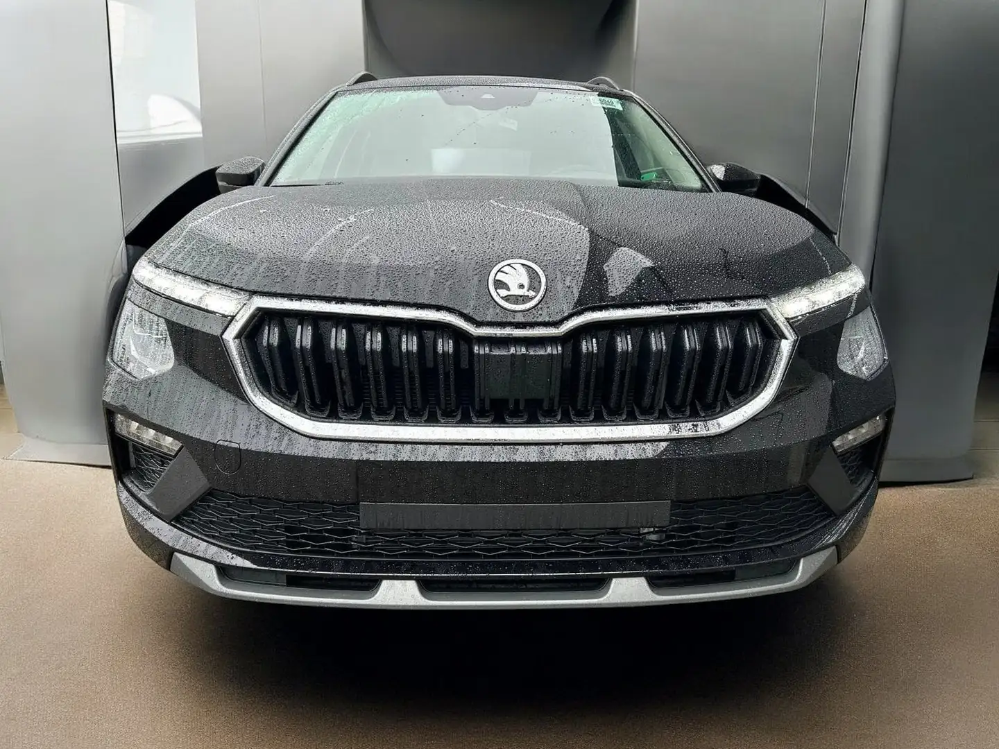 Skoda Kamiq 1.0 TSI DSG Selection Matrix-LED Garantie 4J Schwarz - 2