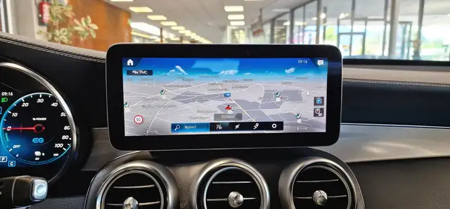 Mercedes-Benz GLC view 15