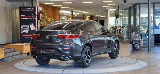 Mercedes-Benz GLC view 7