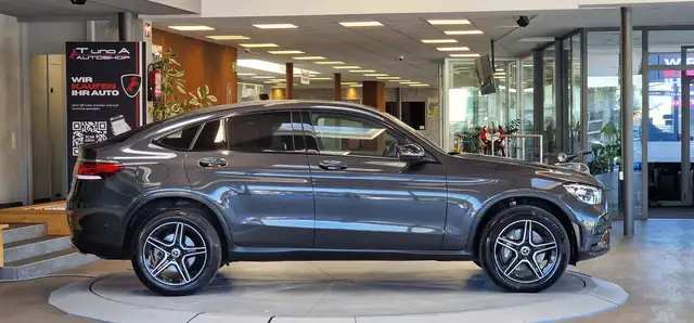 Mercedes-Benz GLC view 5