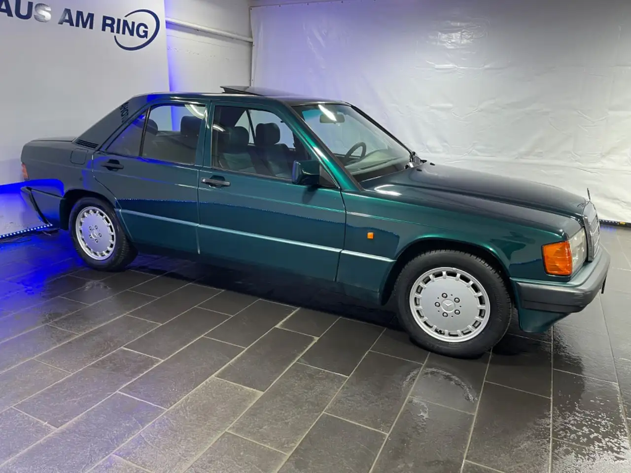 Mercedes-Benz 190 D 2.5 Avantgarde verde SHD AHK ALU CARPASS, foto 2