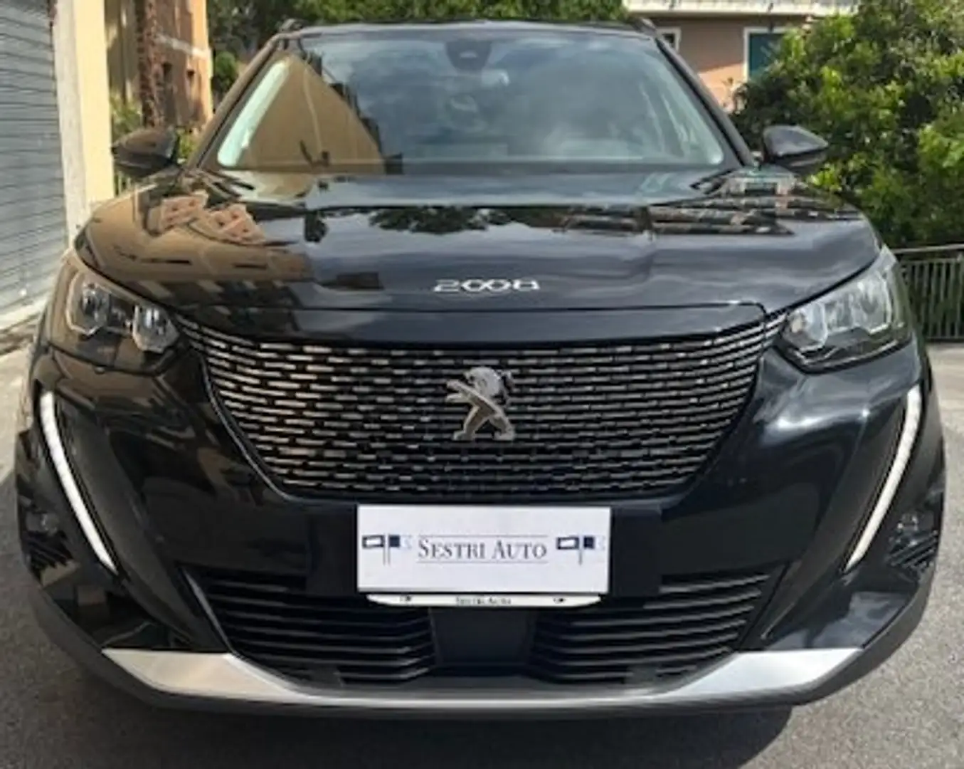 Peugeot 2008 1.2i PureTech 130CV Allure Pack Nero - 2