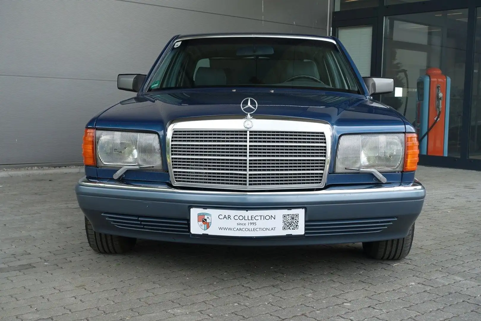 Mercedes-Benz 420 SEL Niebieski - 2