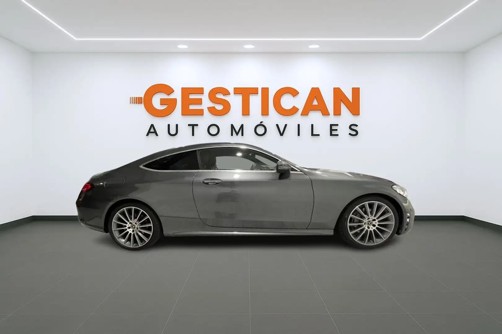 Mercedes-Benz C 220 Coupé d Gris - 2