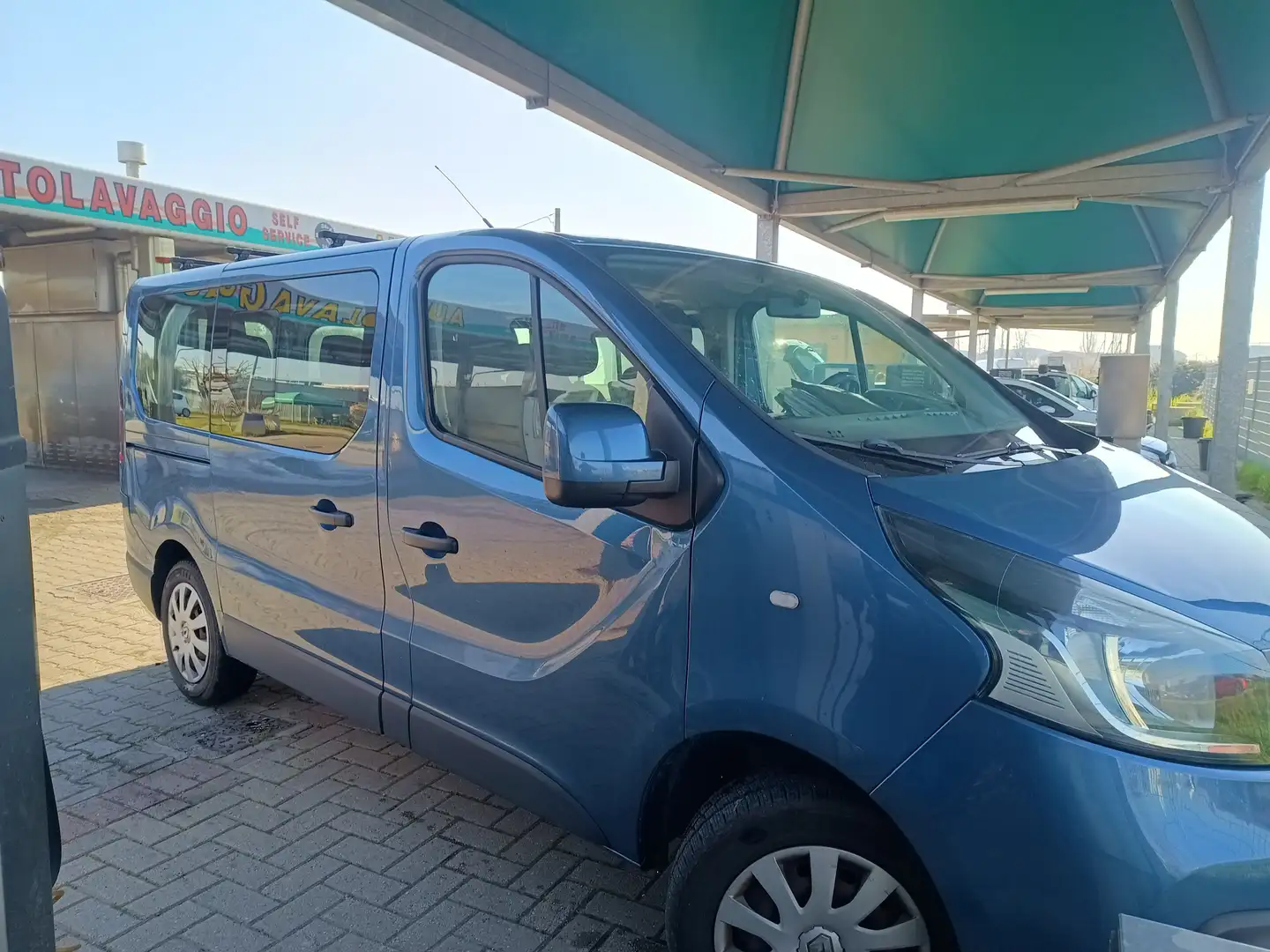 Renault Trafic PULMINO 9 POSTI 1.6 DCI 115CV PASSO MEDIO Blu/Azzurro - 1