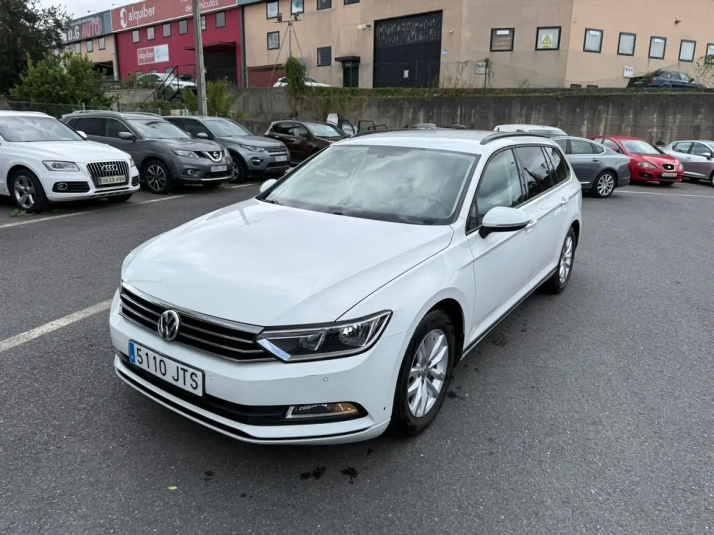 Volkswagen Passat Variant 1.6TDI Bluemotion 88kW Blanco - 1