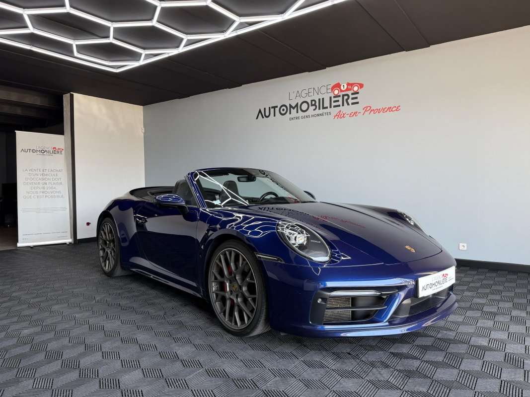 Porsche 992
