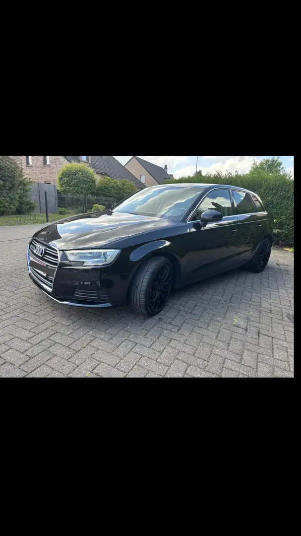 Audi A3 Sportback 1.6 TDi S tronic - 2