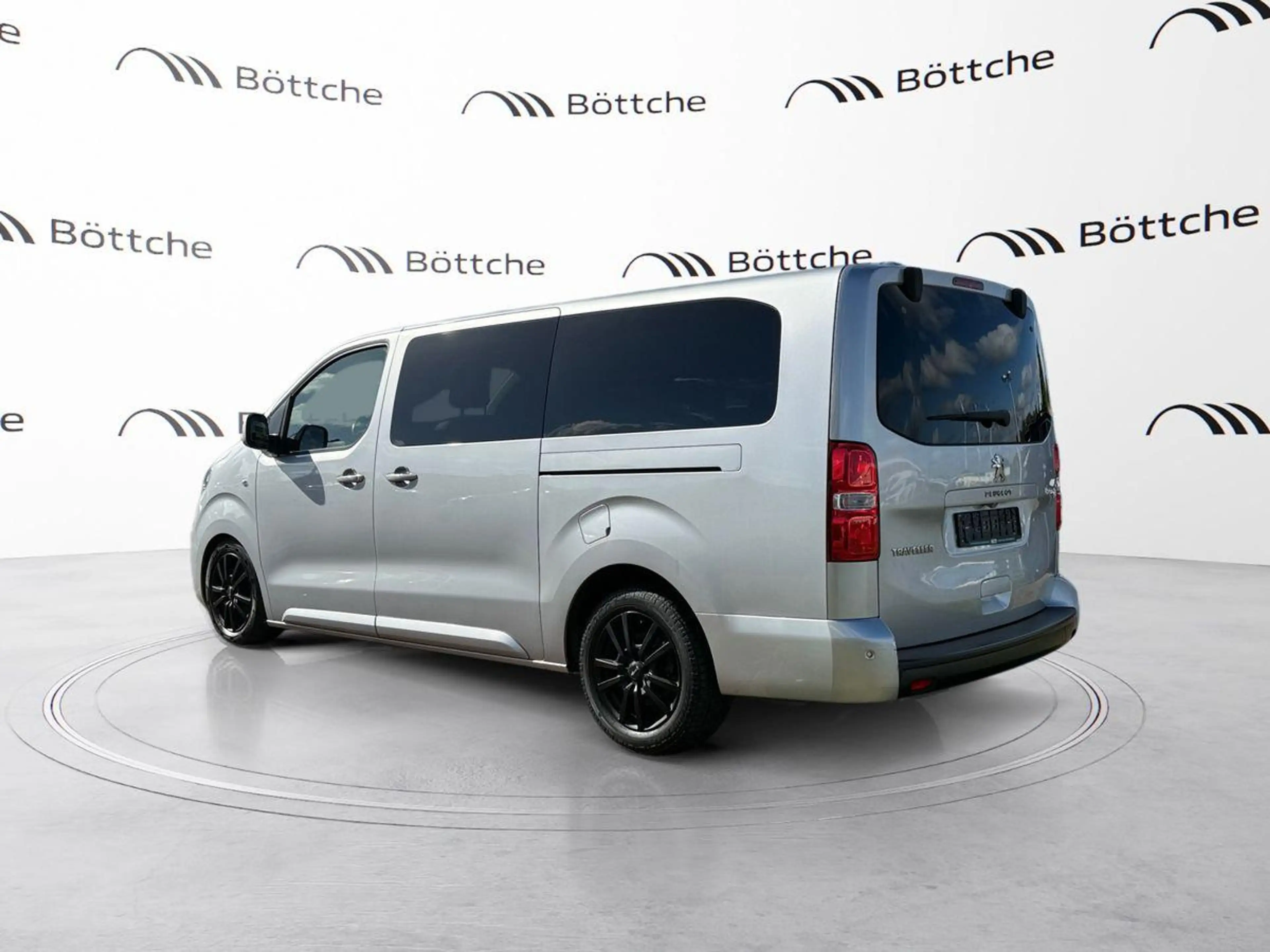 Peugeot Traveller 2.0 Blue-HDI FAP — photo 3