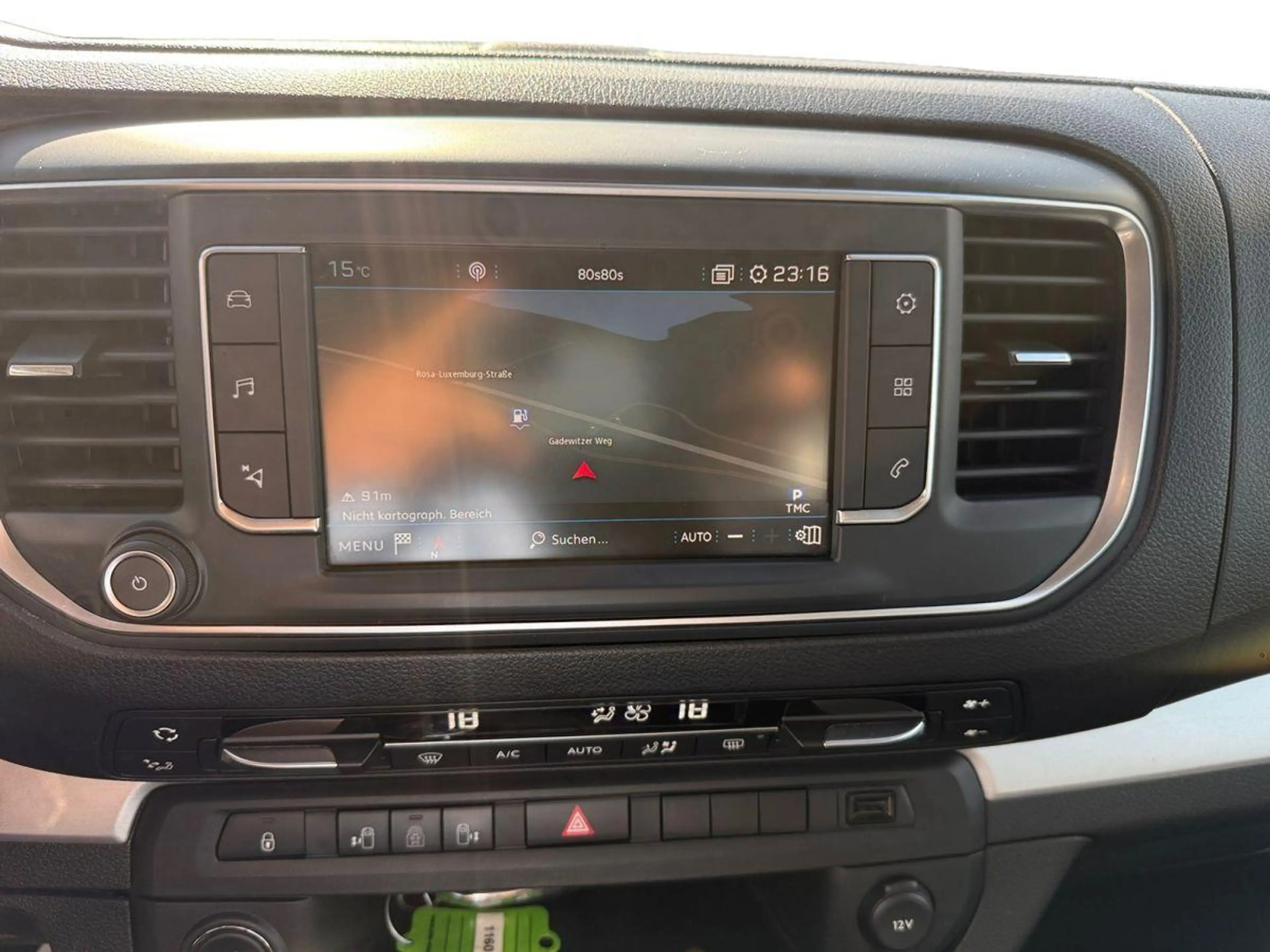 Peugeot Traveller 2.0 Blue-HDI FAP — photo 12