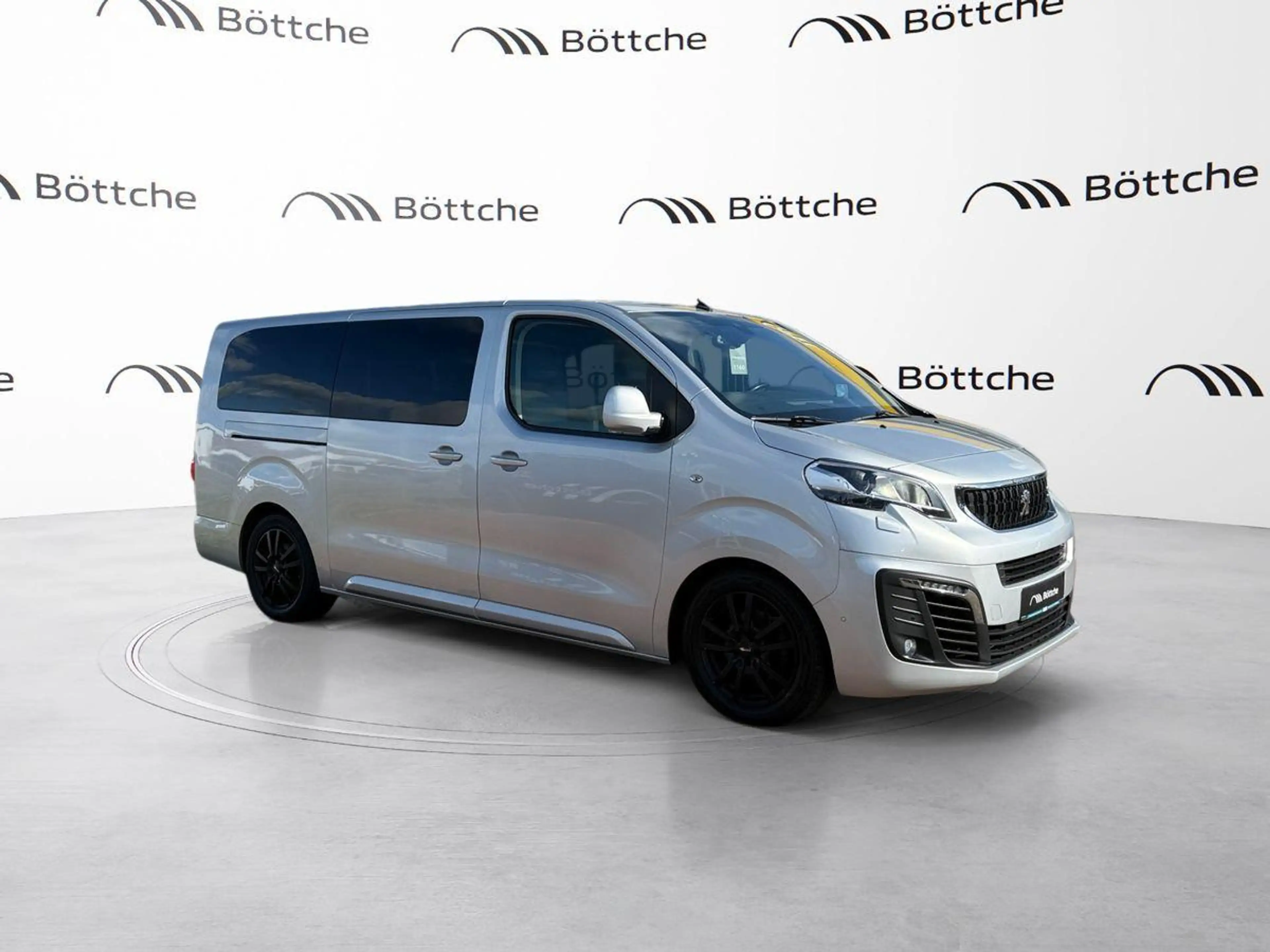 Peugeot Traveller 2.0 Blue-HDI FAP — photo 5