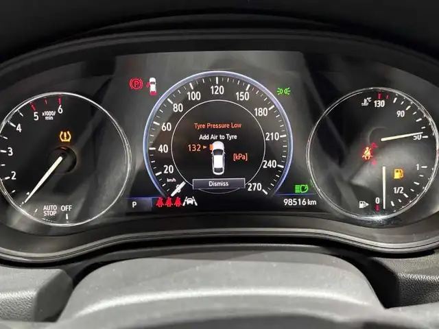 Opel Insignia view 12
