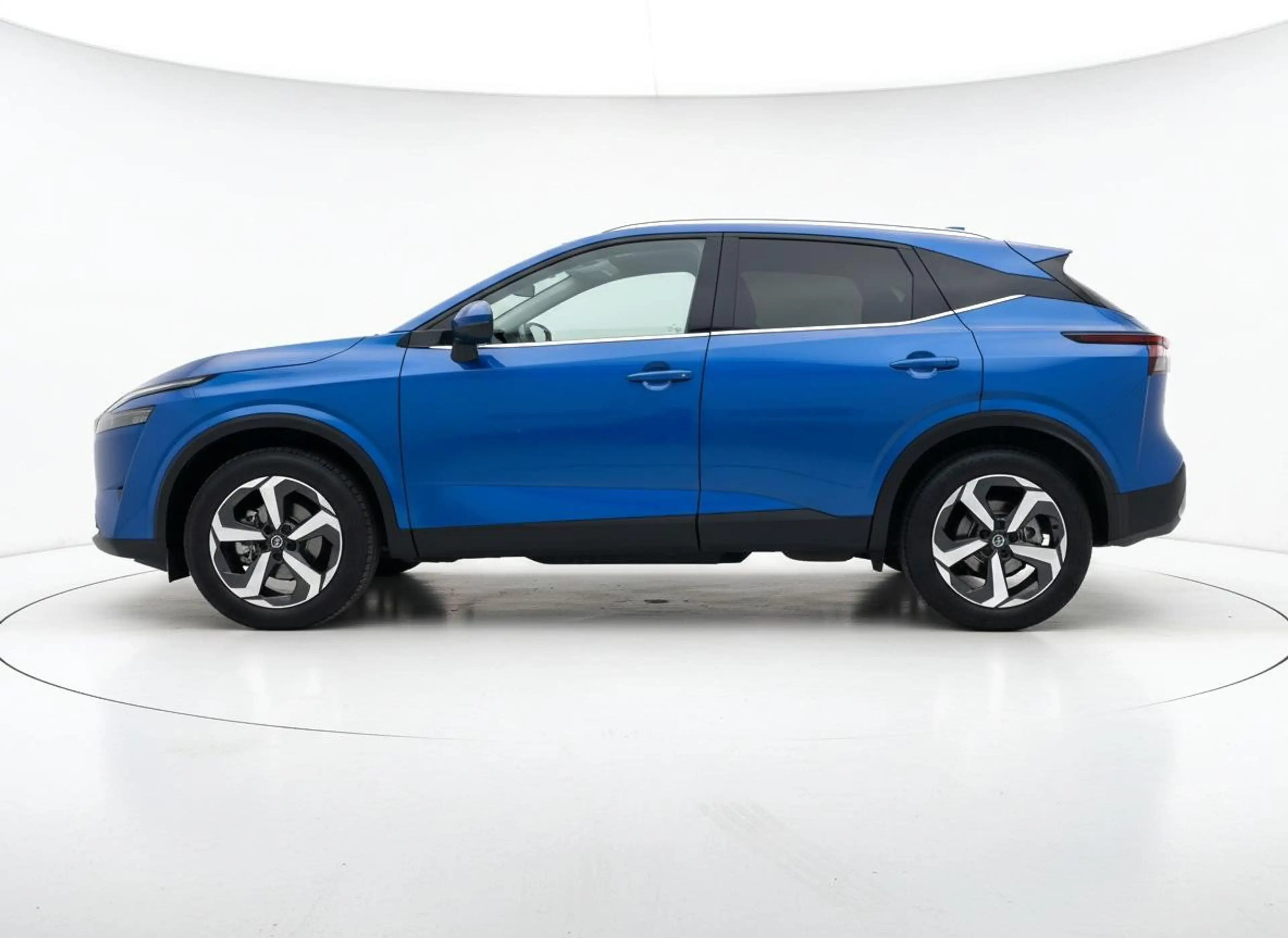 Nissan Qashqai 1.3 MHEV Xtronic N-Connecta — photo 3