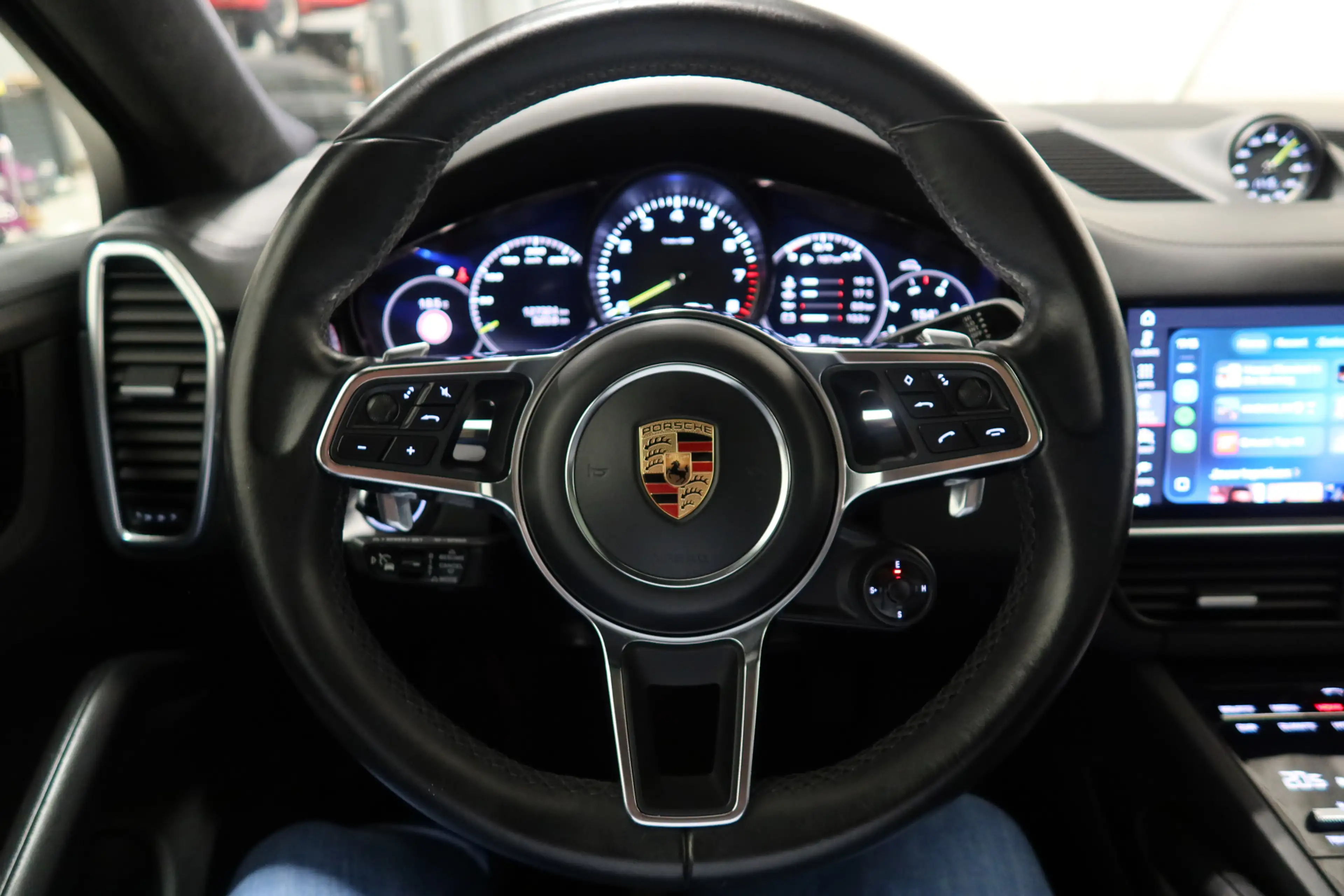 Porsche Cayenne Coupé I Full options I Sport 3.0 E-Hybrid — photo 19