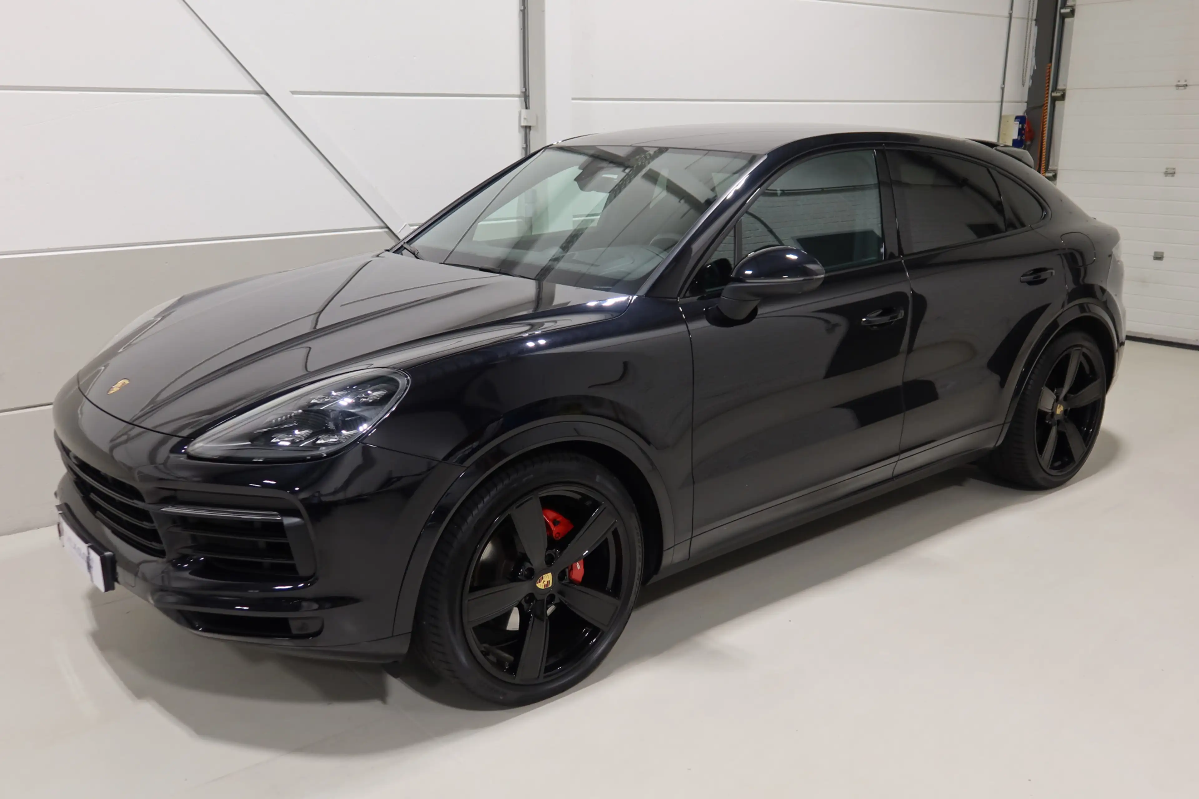 Porsche Cayenne Coupé I Full options I Sport 3.0 E-Hybrid — photo 4