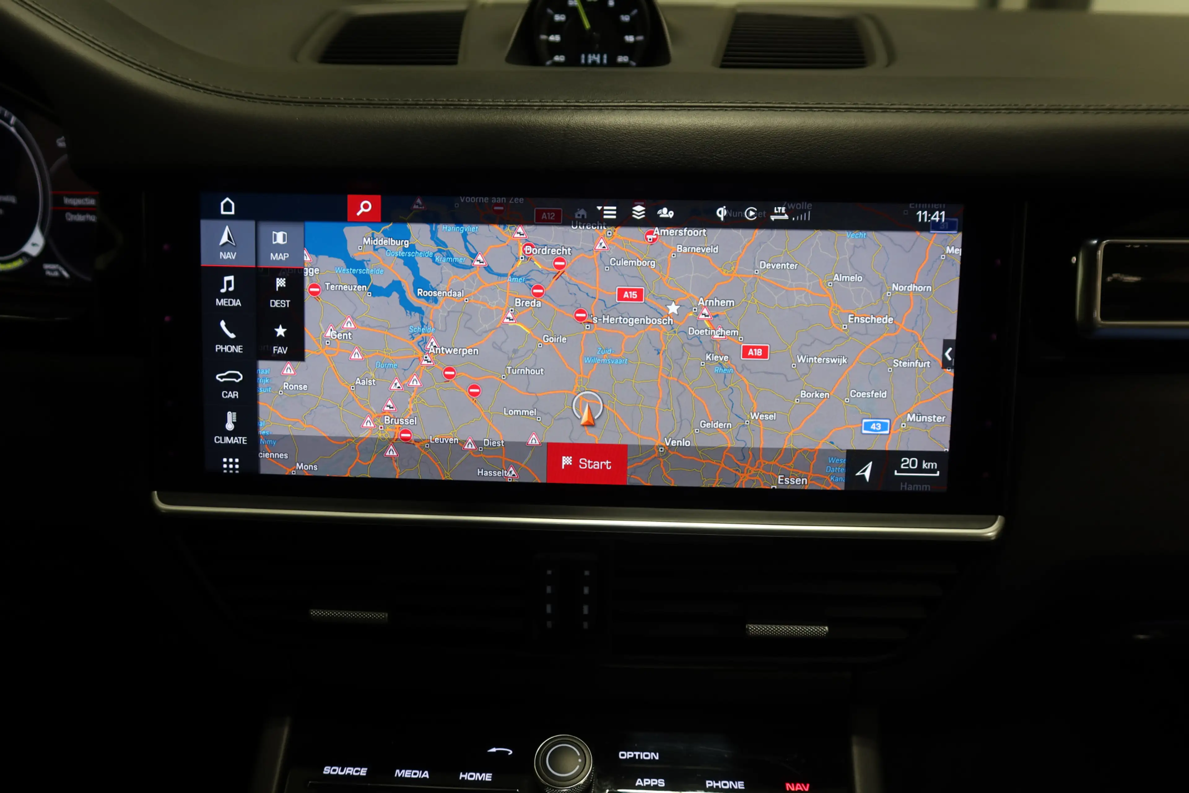 Porsche Cayenne Coupé I Full options I Sport 3.0 E-Hybrid — photo 27