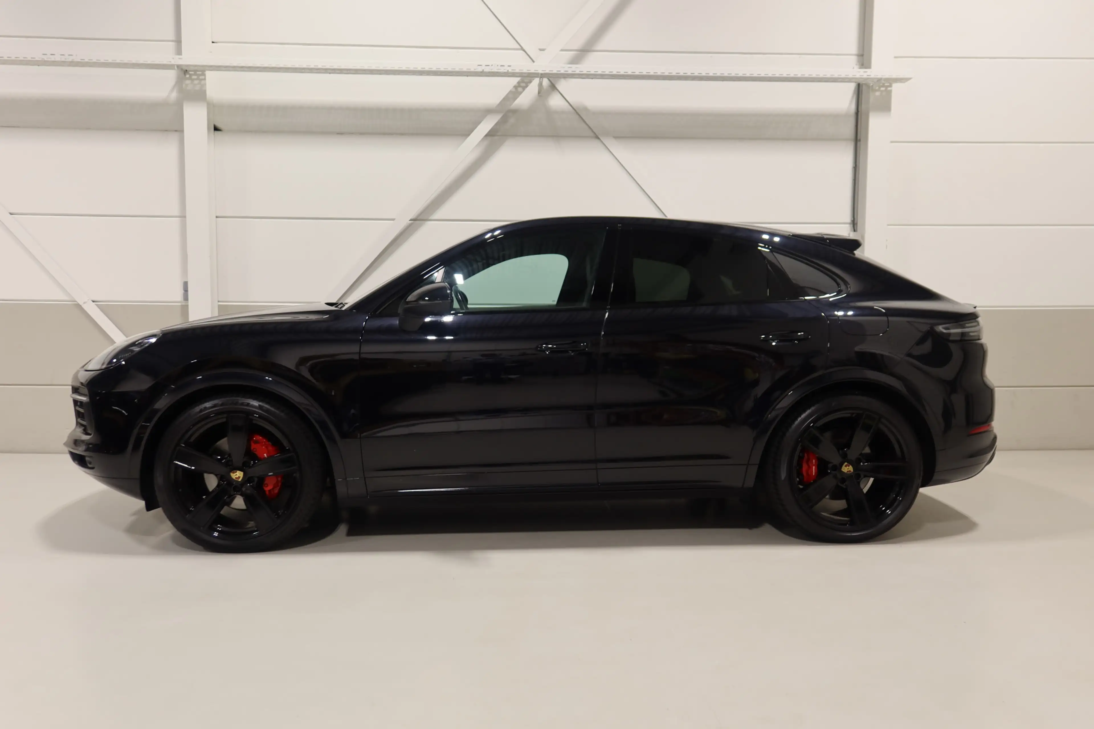 Porsche Cayenne Coupé I Full options I Sport 3.0 E-Hybrid — photo 5