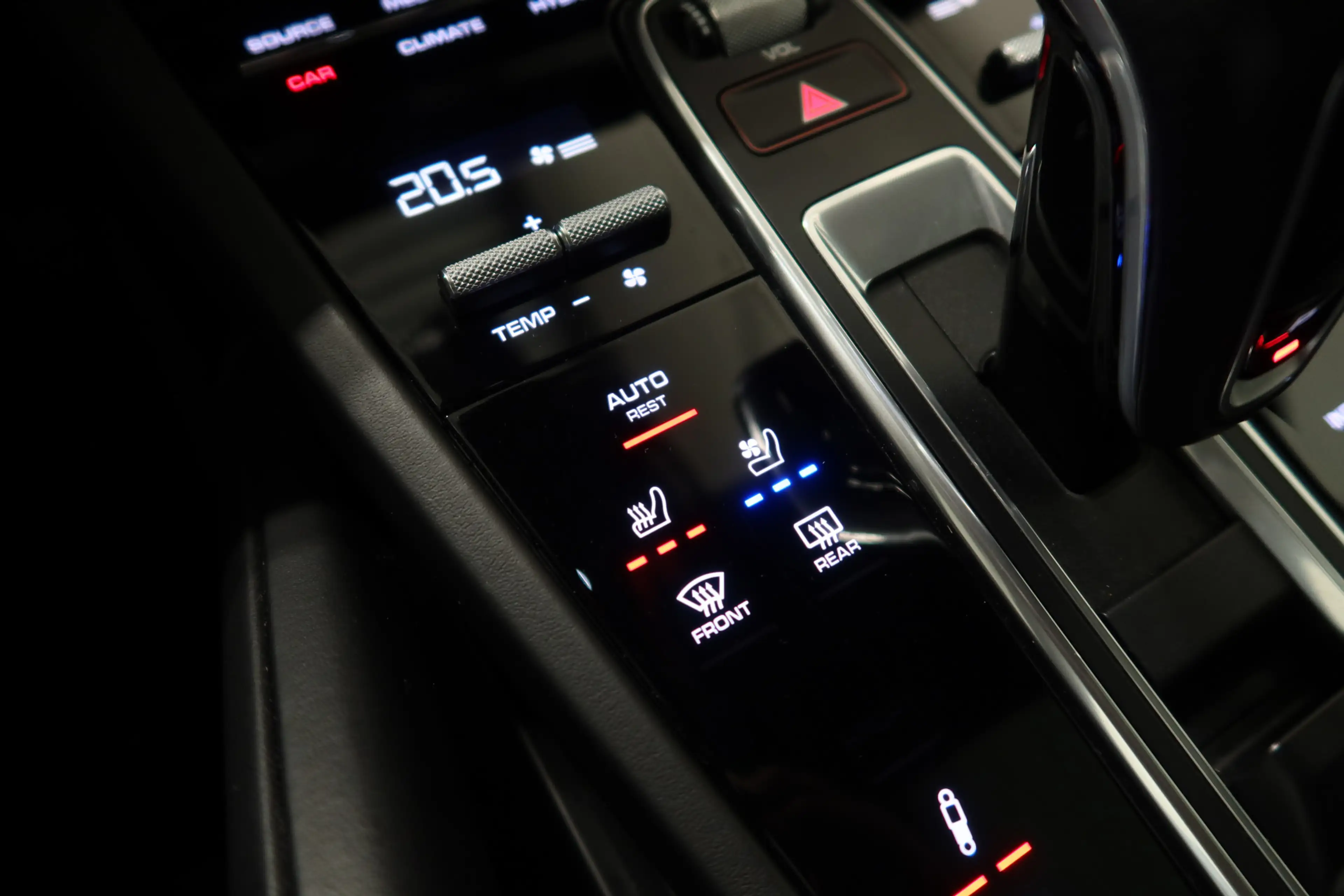 Porsche Cayenne Coupé I Full options I Sport 3.0 E-Hybrid — photo 35