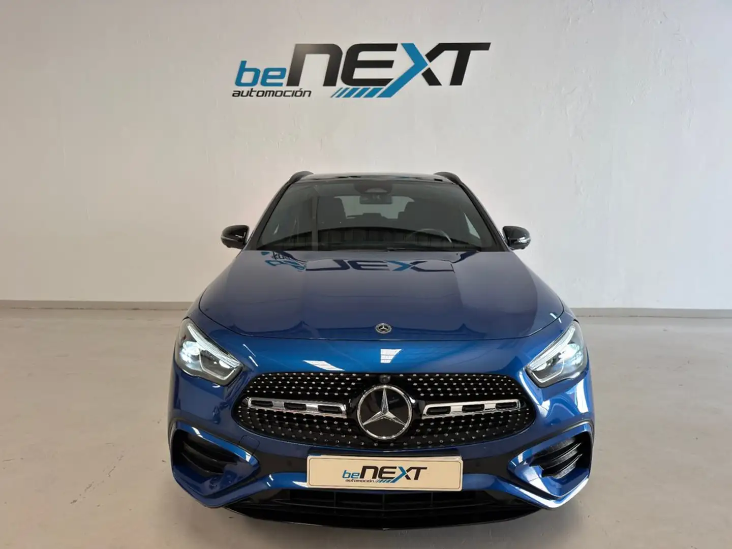 Mercedes-Benz GLA 250 e con tecnología híbrida EQ Azul - 2