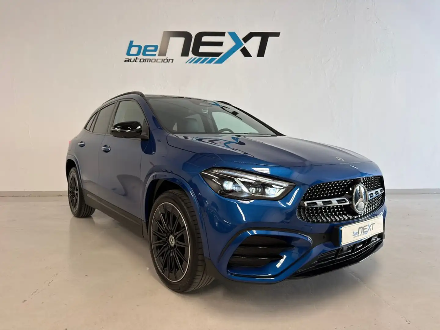 Mercedes-Benz GLA 250 e con tecnología híbrida EQ Azul - 1