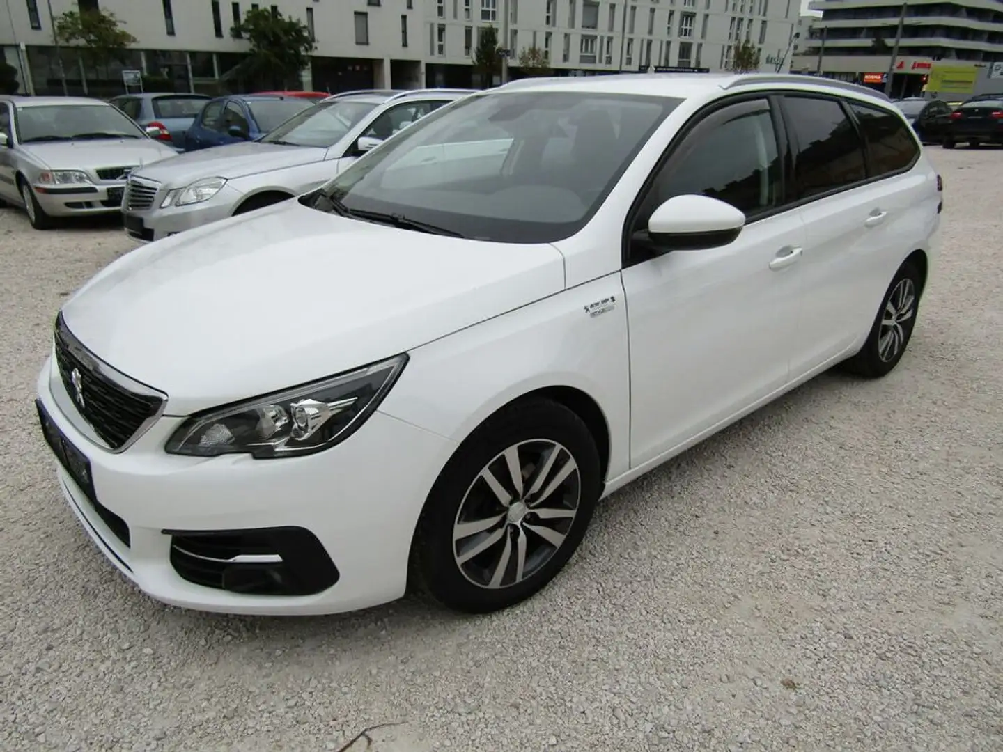 Peugeot 308 Access Blanc - 1