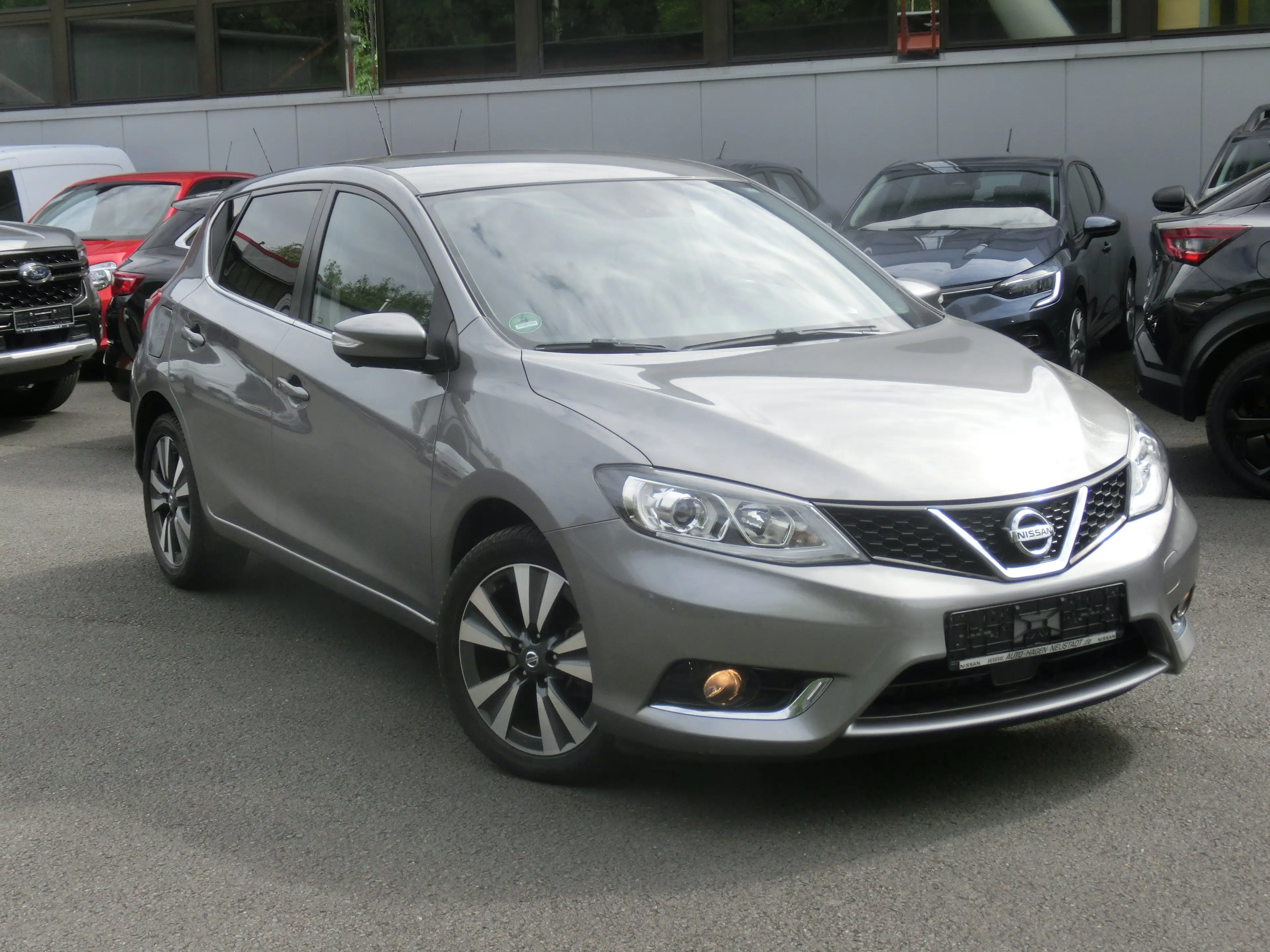 Nissan Pulsar 1.2 Tekna Autom/Navi,Leder,SHZ,LMF17",PDC,R-Kamera