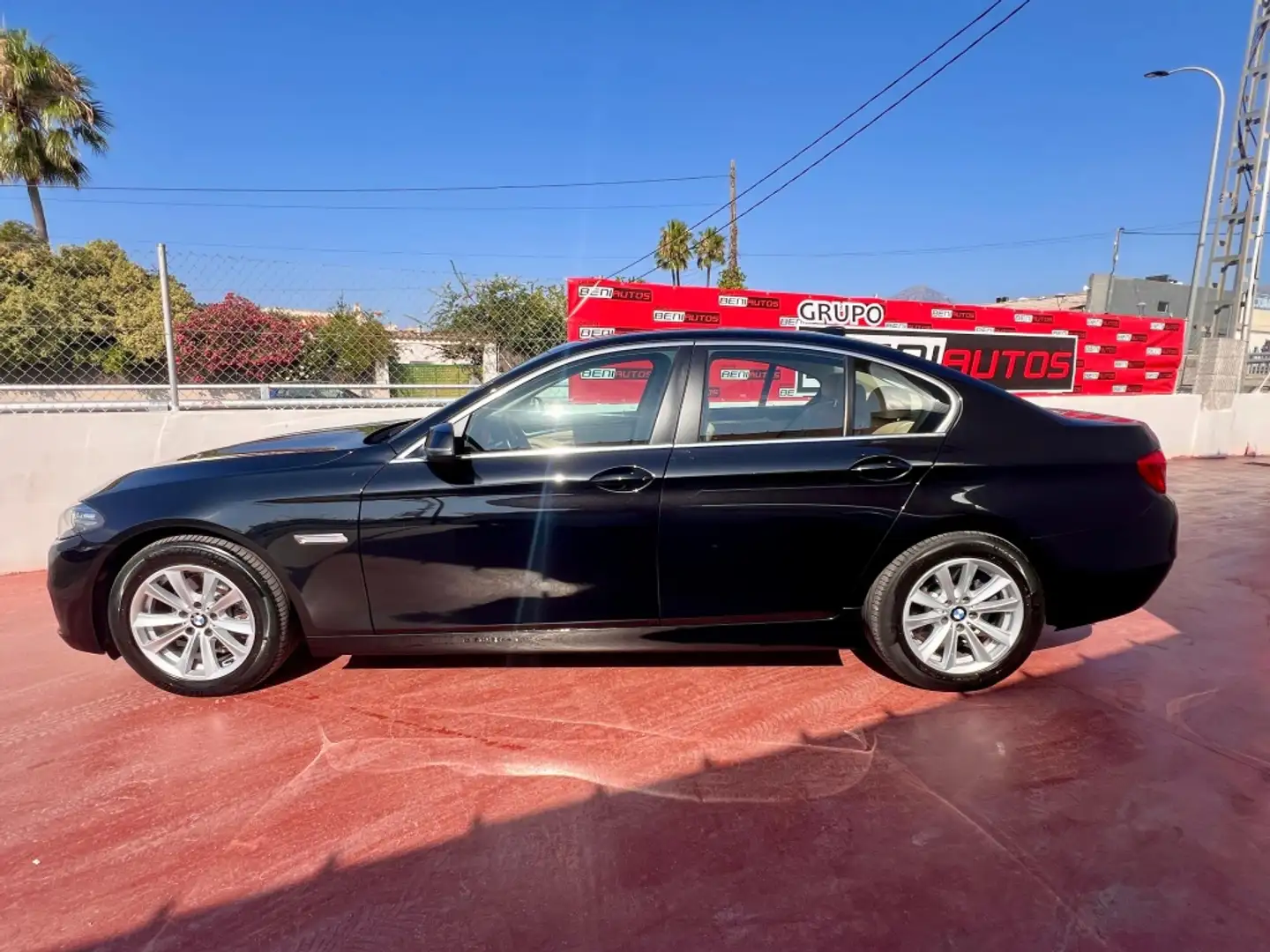 BMW 520 520dA Nero - 2
