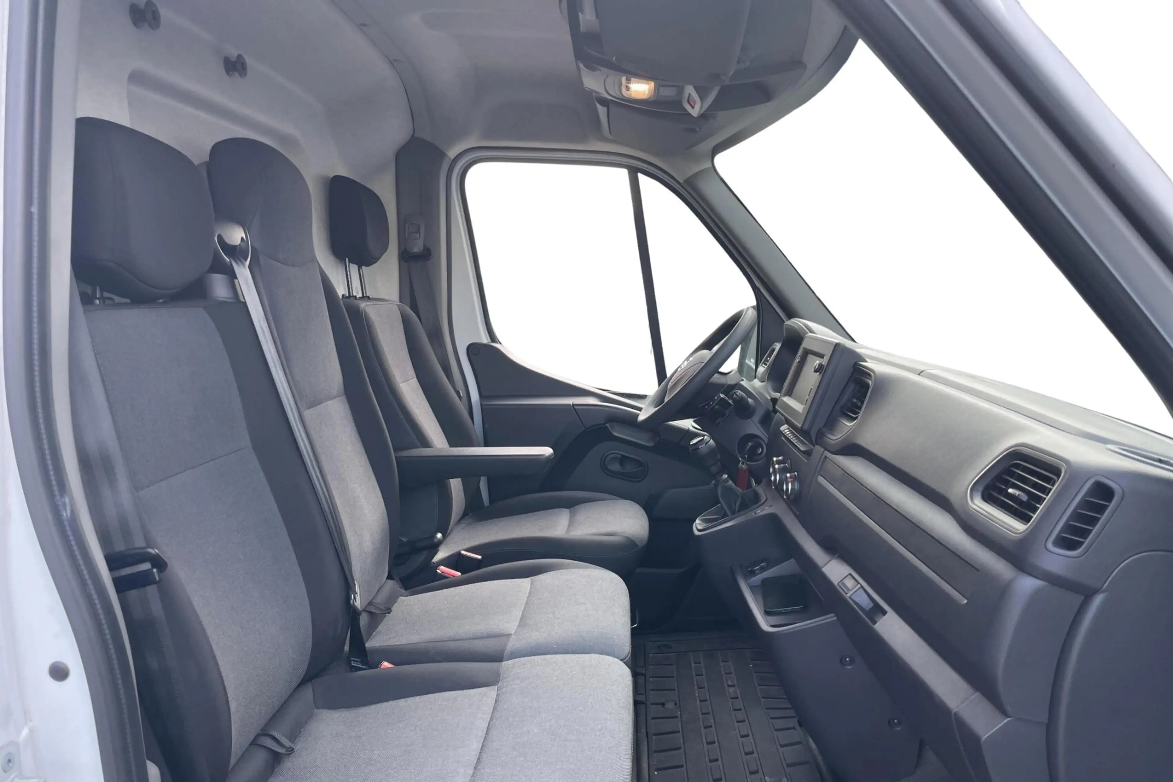 Nissan Interstar VAN L3H2 M/T N-Connecta 3t5 Euro6DFULL FWD — photo 6