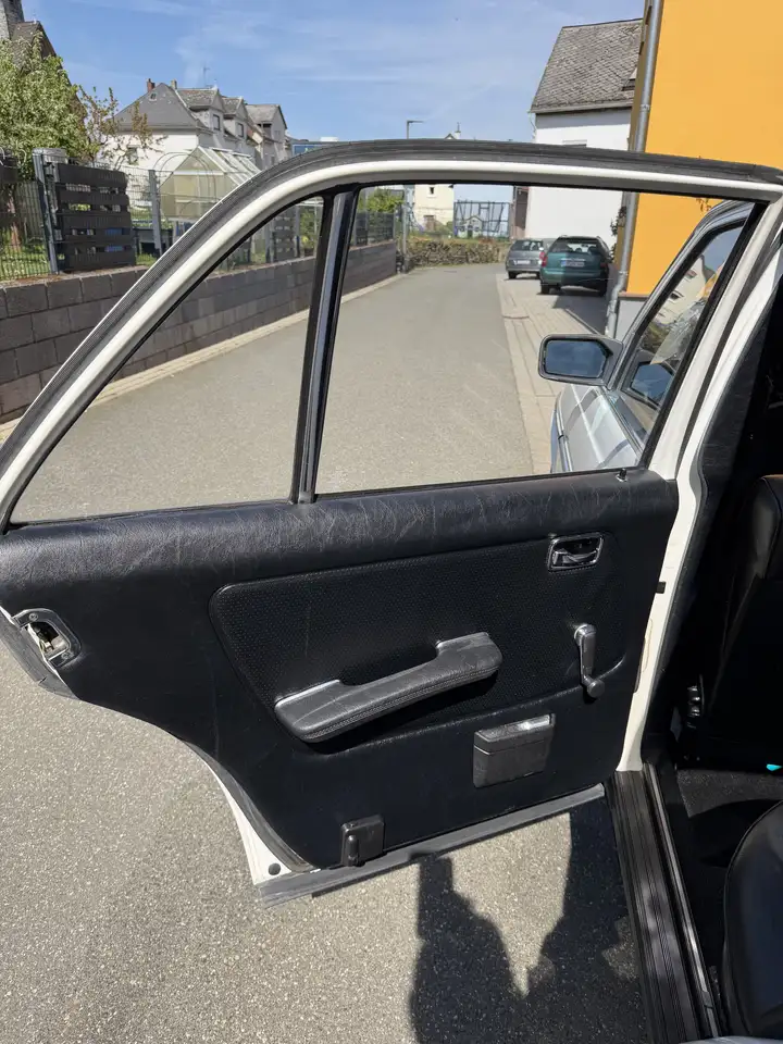 Mercedes-Benz 200, foto 8