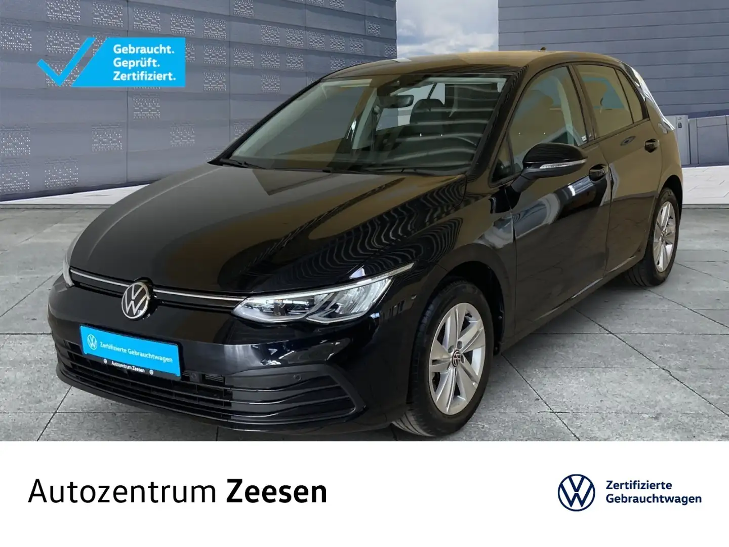 Volkswagen Golf VIII 1.0 eTSI Life OPF DSG+USB+DAB+EPH+LWS+ Klima Schwarz - 1