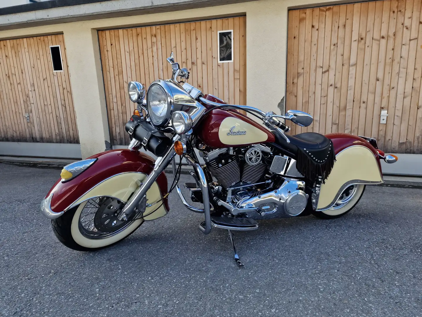 Indian Chief Gilroy Roşu - 1