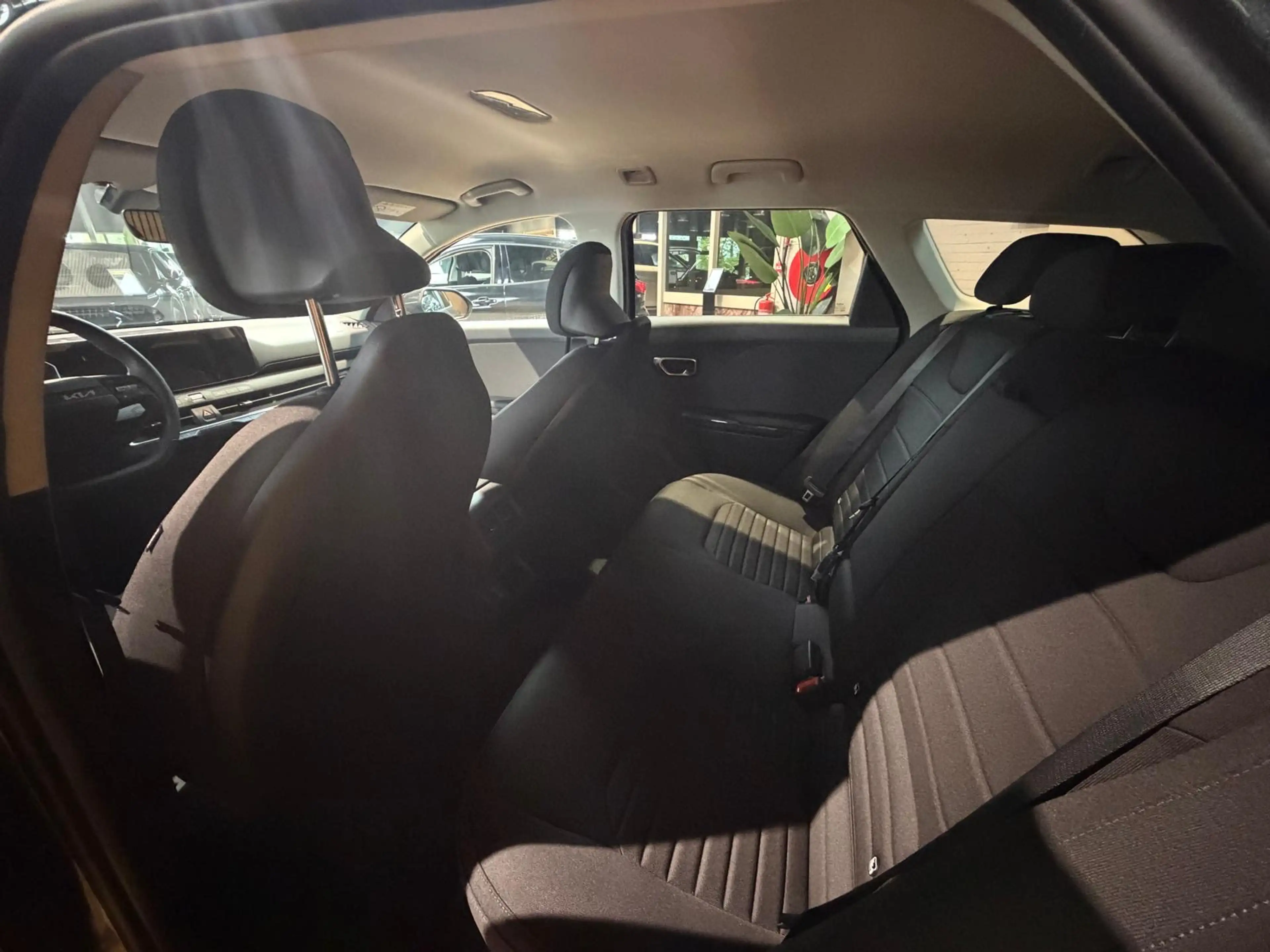 Kia K4 Sportswagon 1.6 T-GDi GT-Line Launch Edition — photo 12