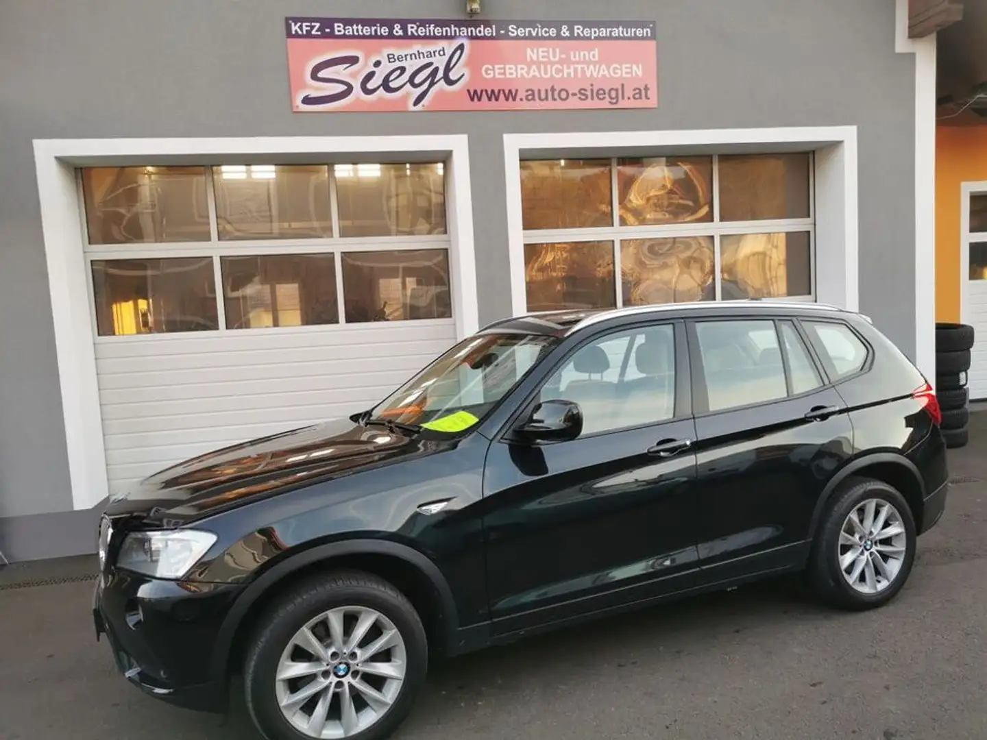 BMW X3 xDrive 35i Noir - 1