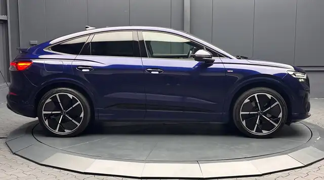 Audi Q4 E-Tron view 6