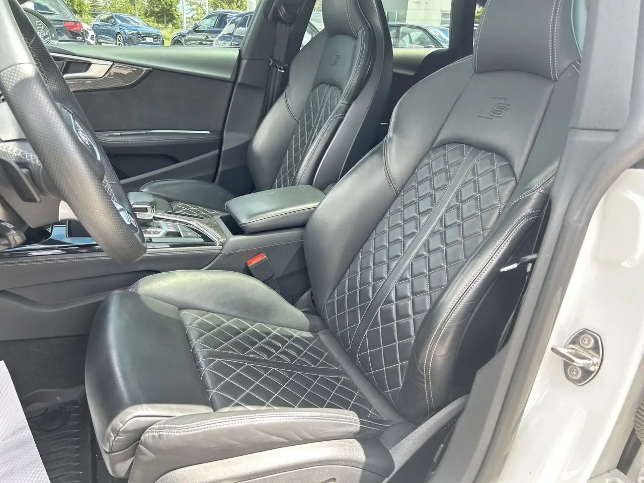 Audi S5 снимка Audi S5