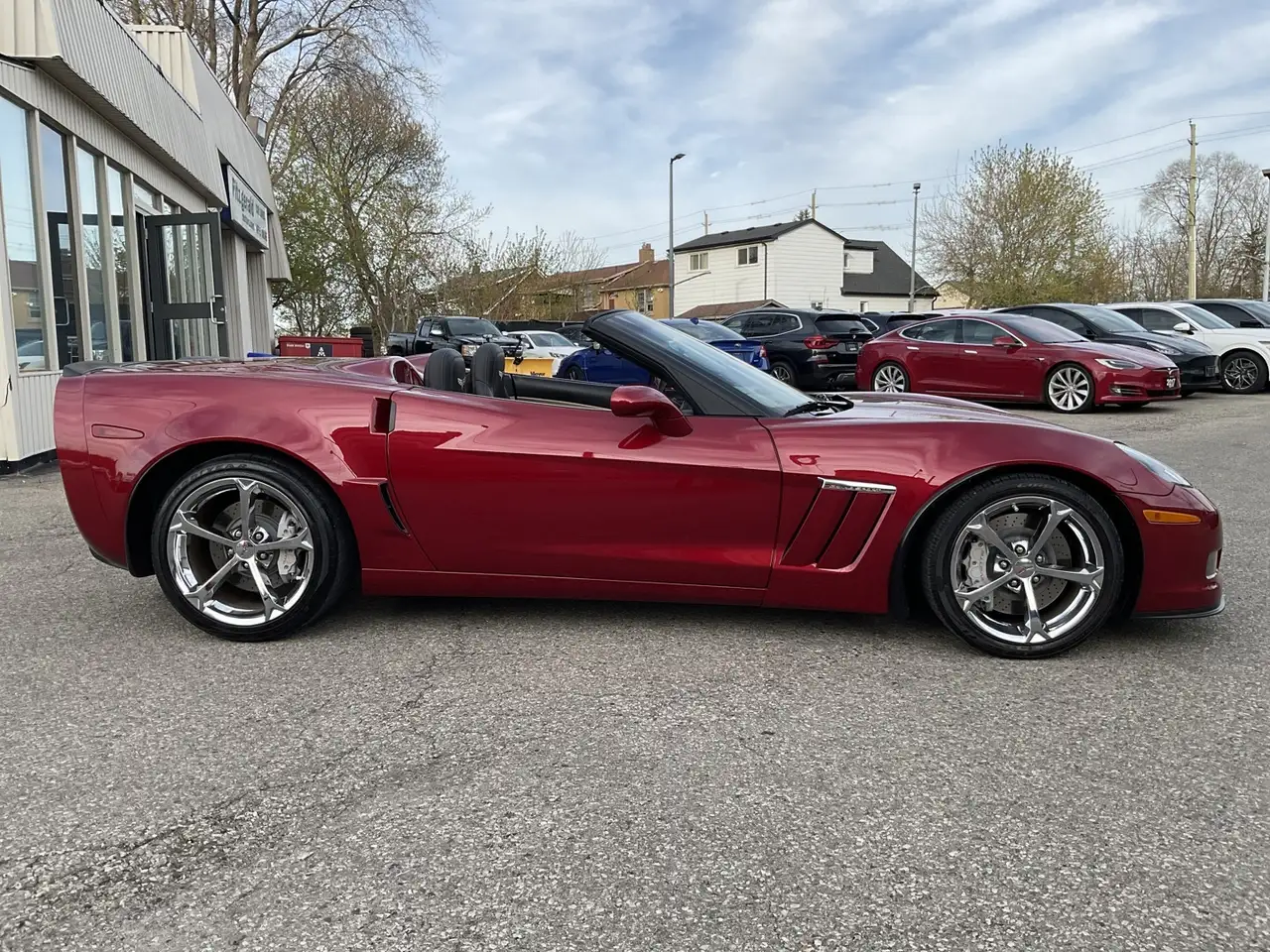 Chevrolet Corvette снимка Chevrolet Corvette