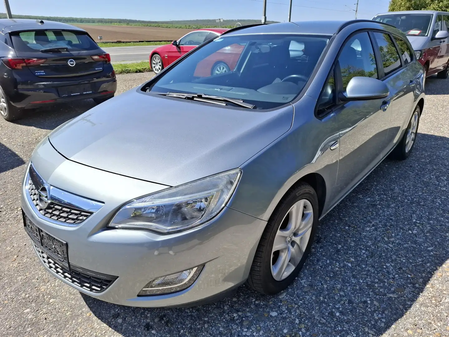 Opel Astra Kombi Design Edt. Pickerl 1/2027+Lenkradheizung Grau - 1