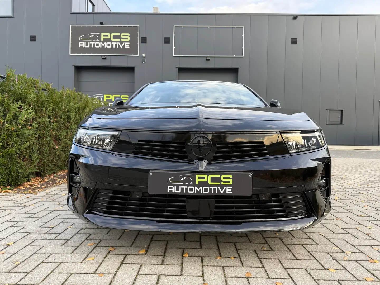 Opel Astra Sports Tourer 1.2 Turbo Automatik GS Line / 2024 Noir - 2