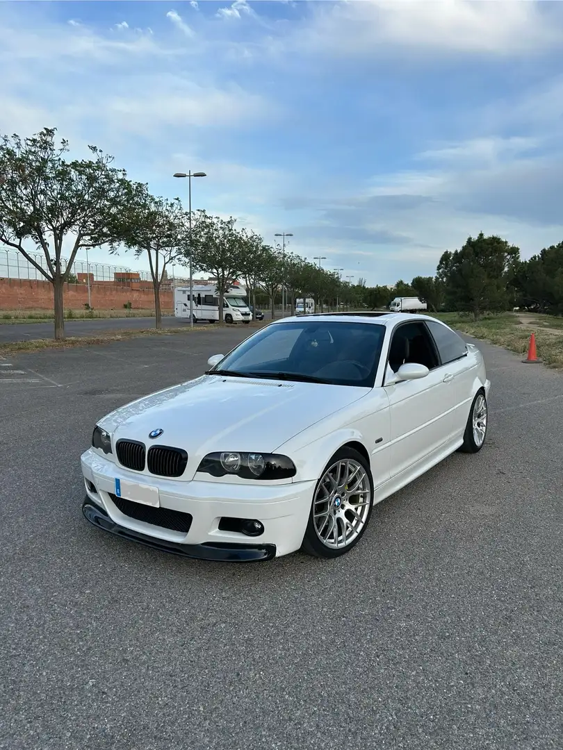 BMW 325 Ci - 1
