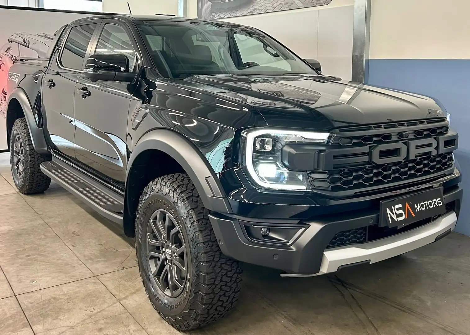 Ford Ranger RAPTOR 3.0 V6 292cv NOLEGGIO LUNGO TERMINE Schwarz - 1