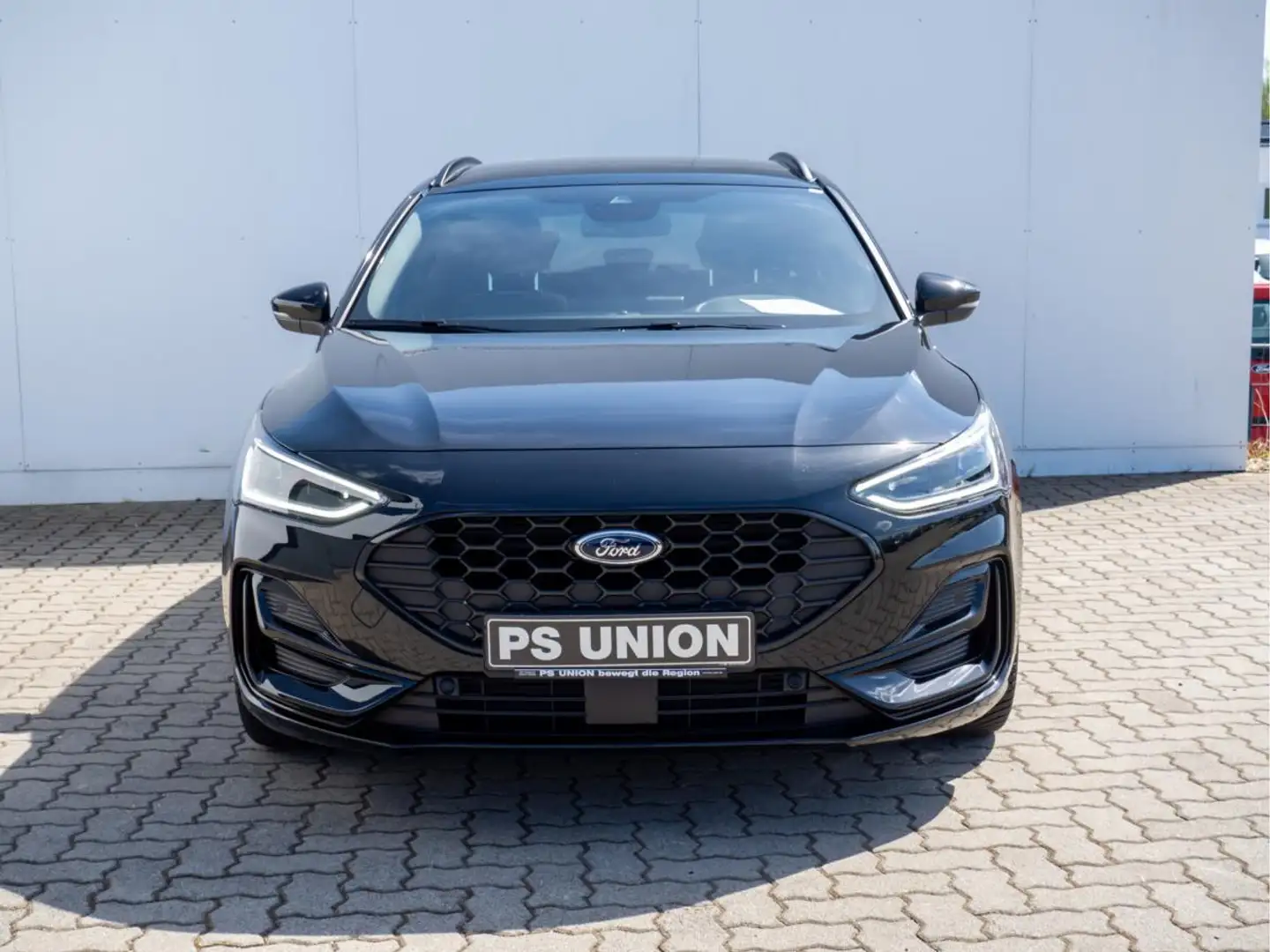 Ford Focus ST-Line ACC PANO MATRIX-LED AHK Schwarz - 2
