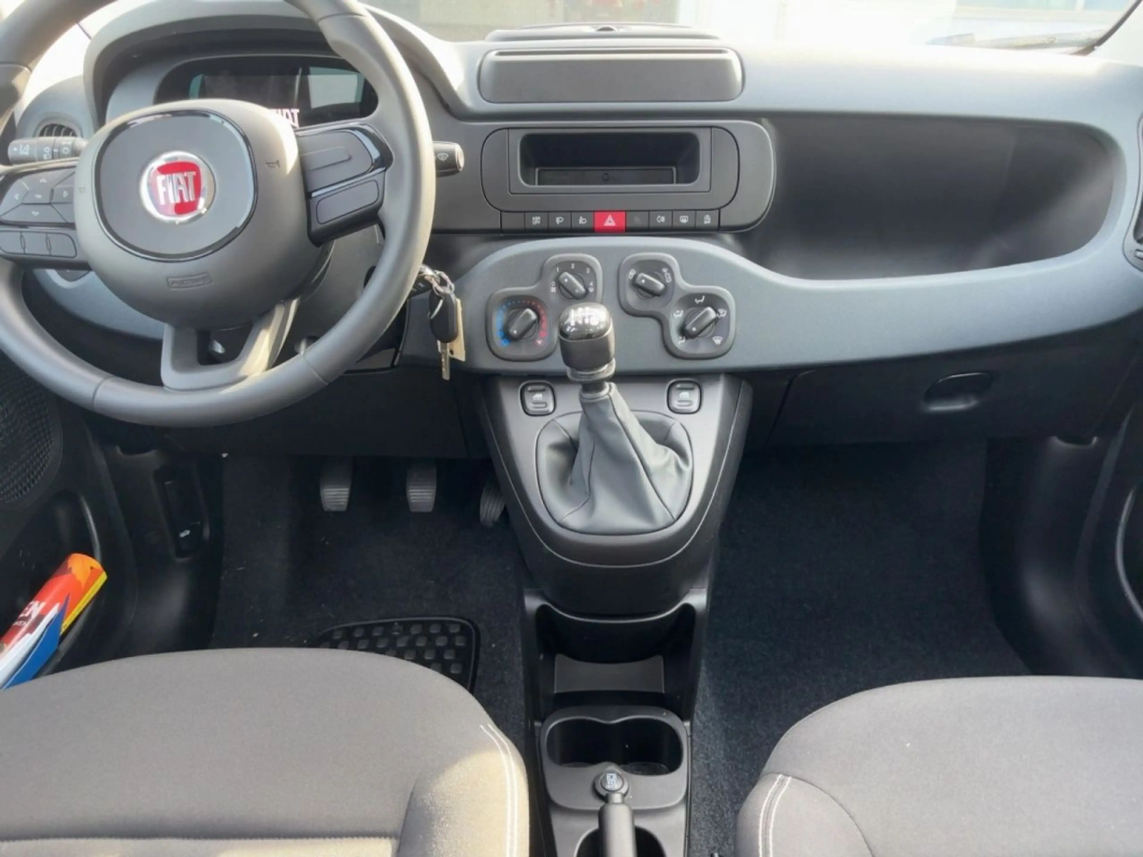 Fiat Pandina Pop 1.0 Hybrid — photo 11