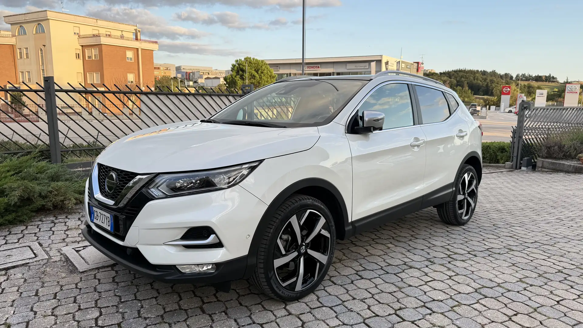 Nissan Qashqai Qashqai II 2017 1.3 dig-t Tekna+ 160cv Bianco - 1