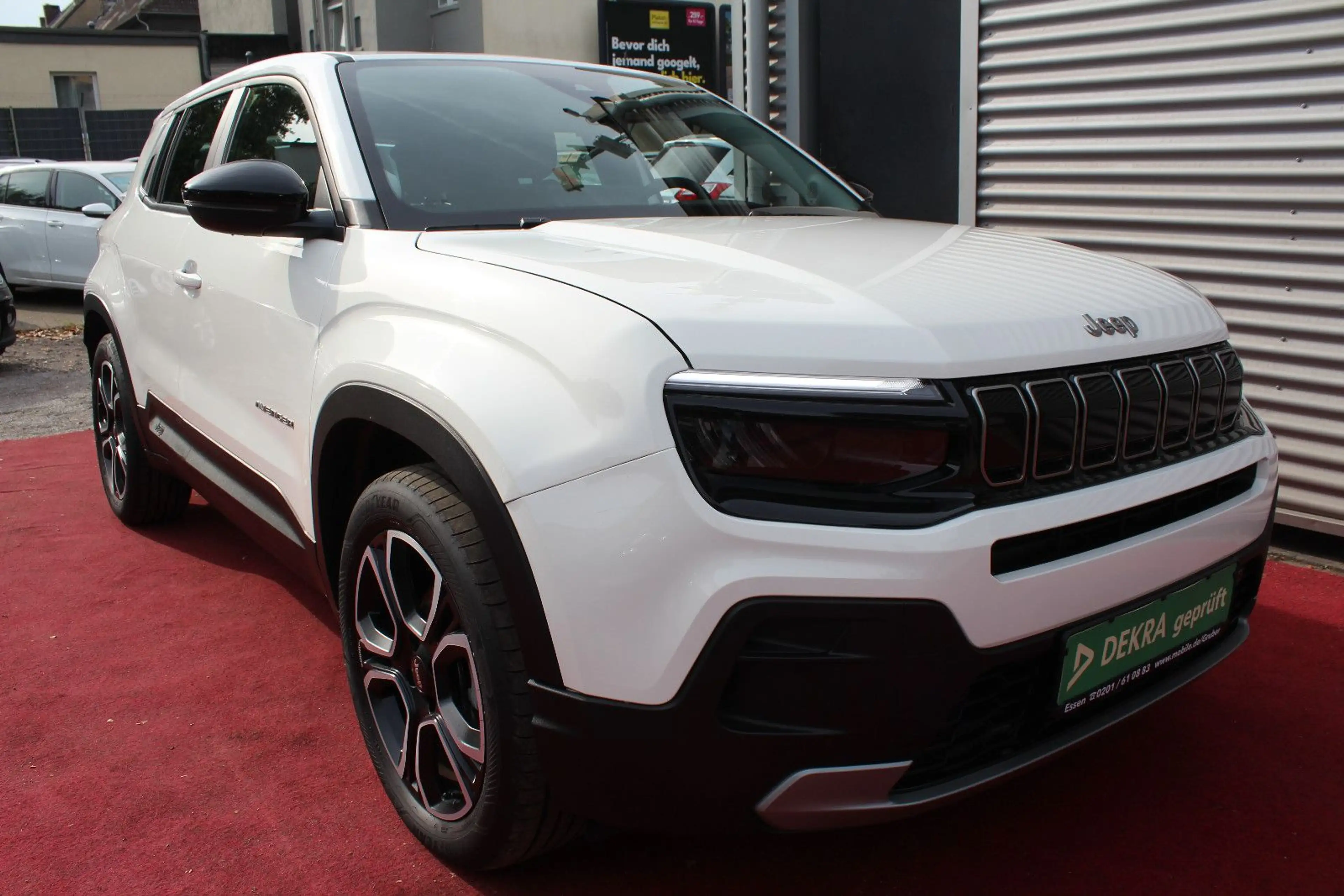 Jeep Avenger AVENGER ALTITUDE KLIMA AHK NAVI WINTERPAKET — photo 2