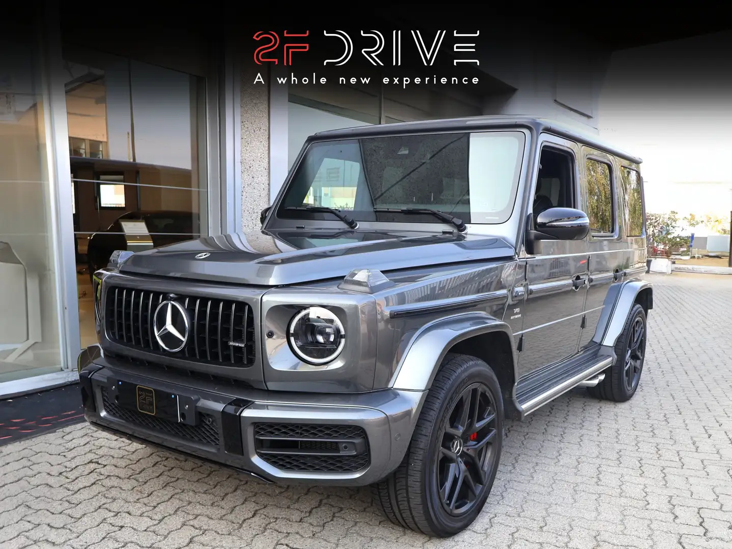 Mercedes-Benz G 63 AMG Premium 585 CV Grigio - 1